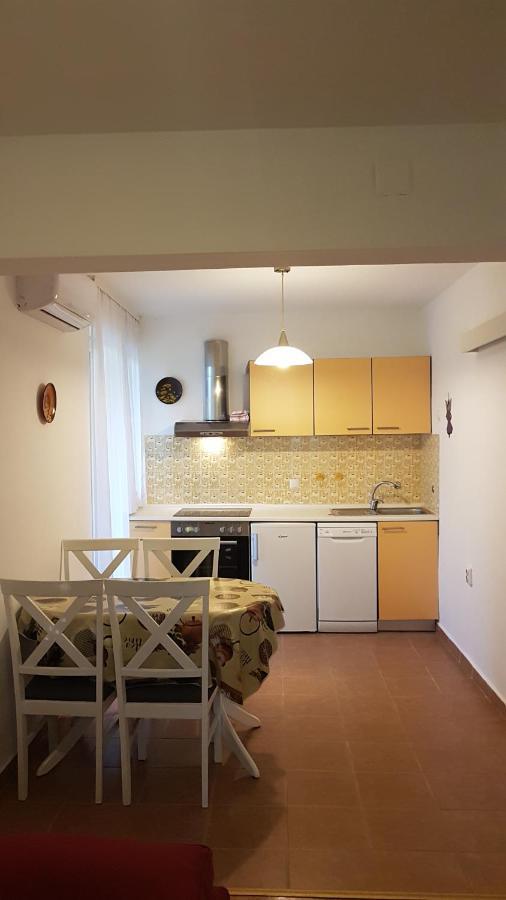 Apartmani Ljerka Malinska Extérieur photo