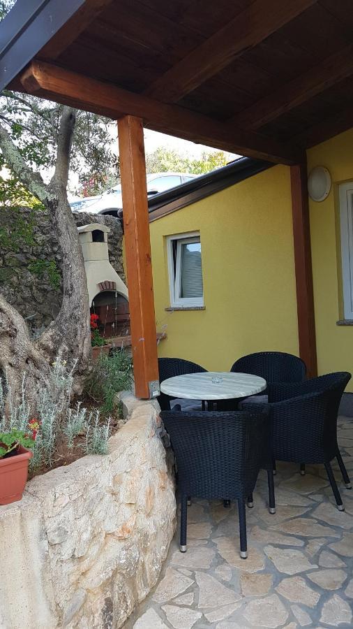 Apartmani Ljerka Malinska Extérieur photo